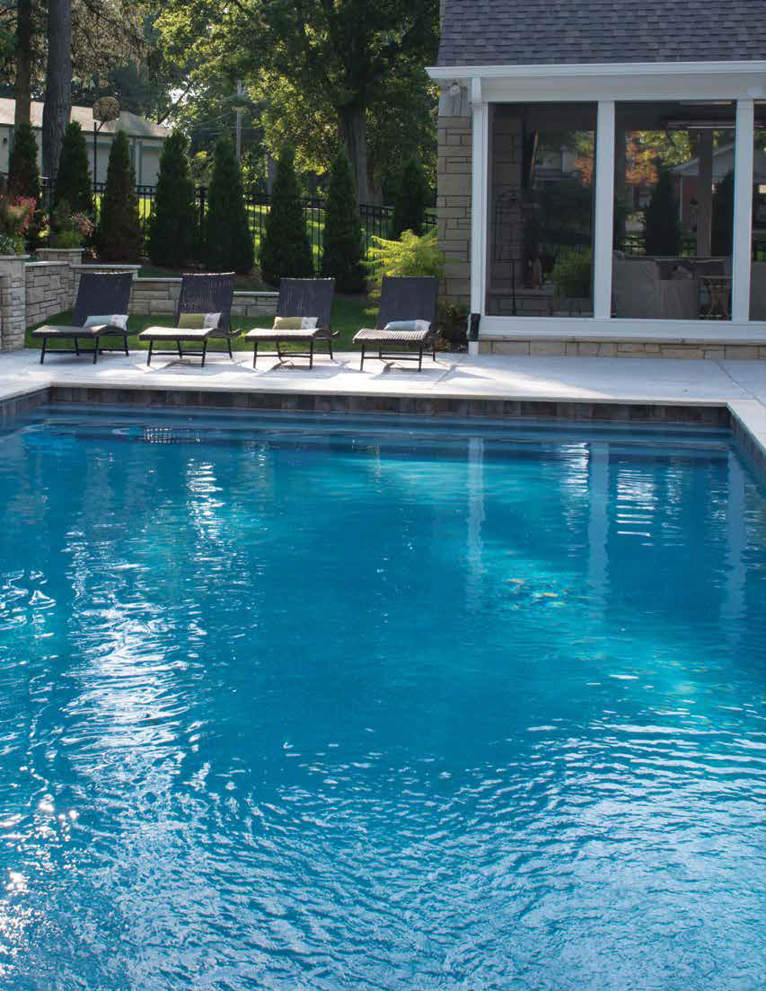 Minnesota pool with full width step and stadium seating entry